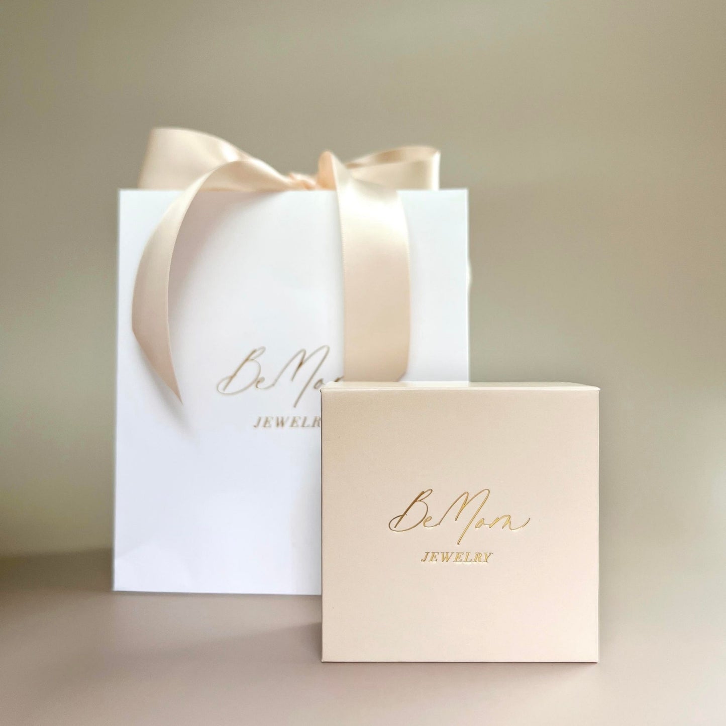 Kid charm mom necklace