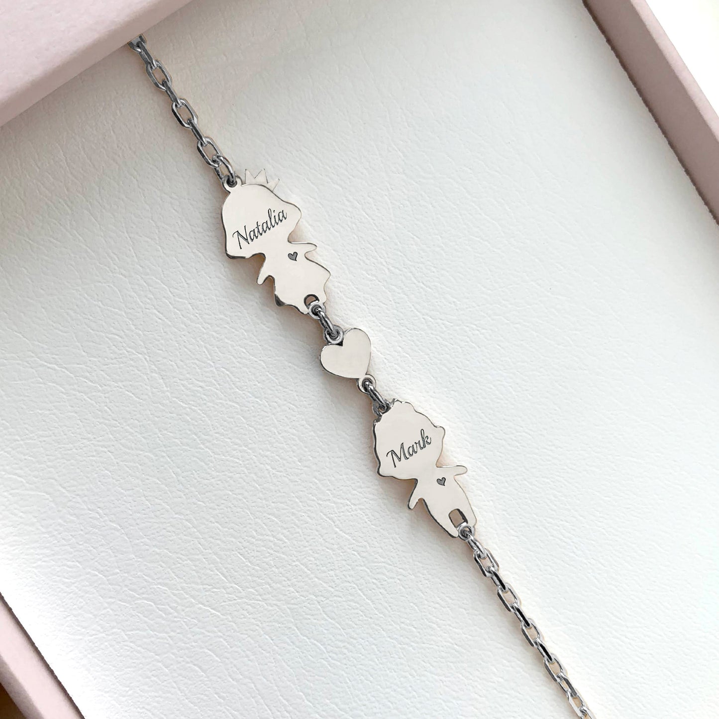 Personalized Mom bracelet with 1 boy & 1 girl charms