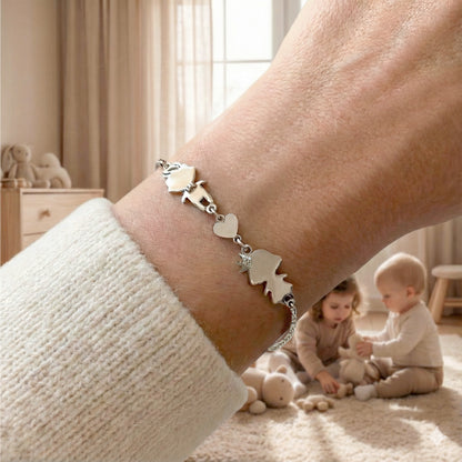 Personalized Mom bracelet with 1 boy & 1 girl charms